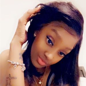 Meet your Posher, Erica